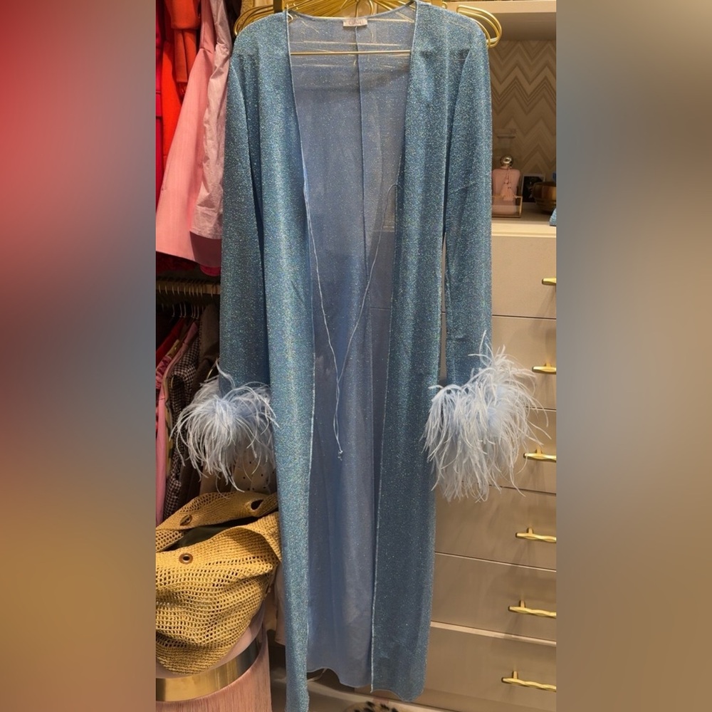 Oseree Lumière Feather-trimmed Metallic Stretch Coverup - Picture 5 of 6